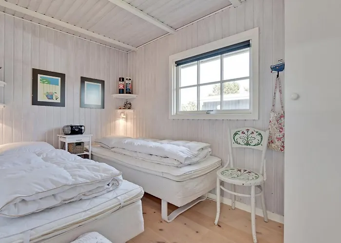 بيت للعطل Dines - 1km From The Sea By Interhome فايرس ستراند